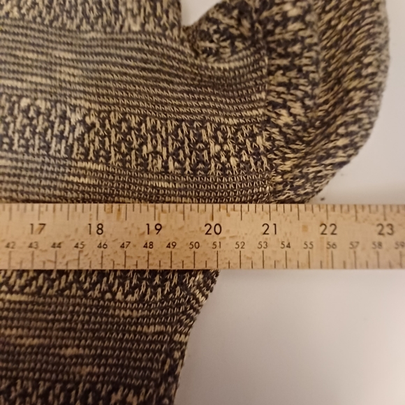 Honey love size large layered knit blouse - Picture 4 of 5